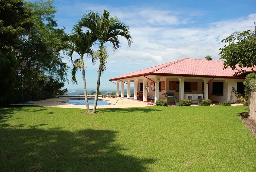 Belle villa à Bonamoussadi lea immobilier Cameroun