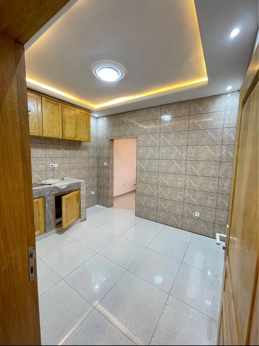 🏠Appartement haut Standing à Logpom maison Jumelle à 150m du goudron  — Léa immobilier au Cameroun