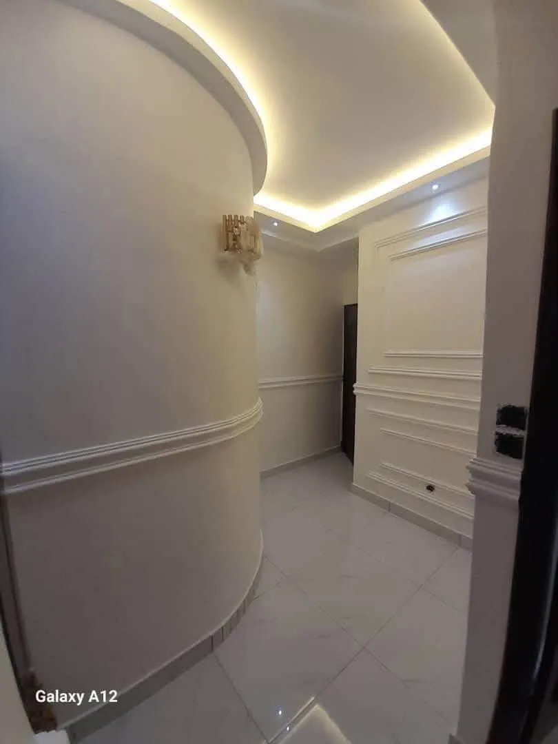Spacieux Appartement de 3 Chambres Douala Bonapriso Youpwé Marina — Léa immobilier au Cameroun